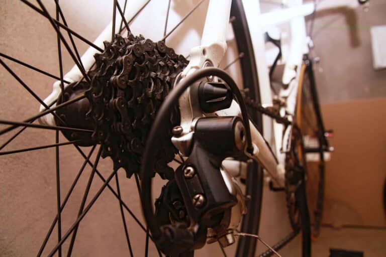 Electric Bike Gears (Do You Need, How Many, How It Works)