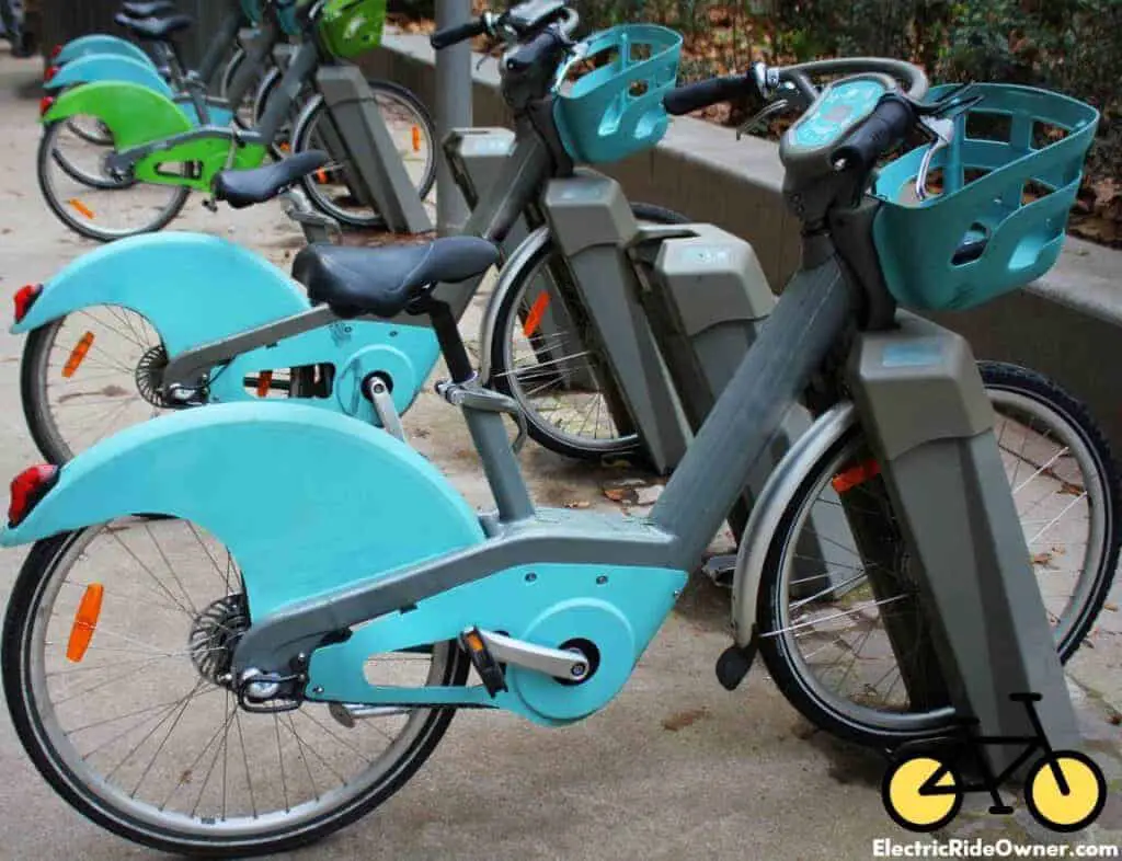 charging city e-bikes